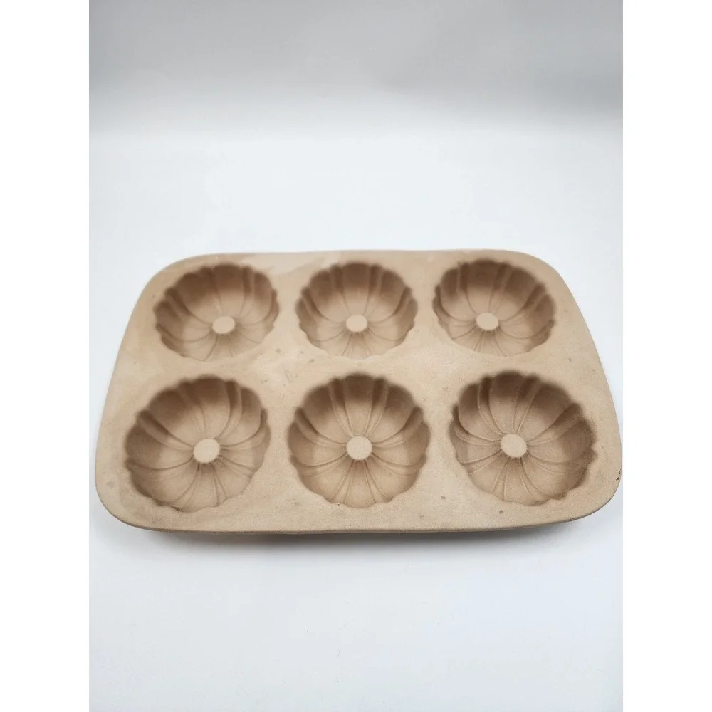 Pampered Chef Family Heritage Stoneware Fluted Muffin Pan 6 Cup Mini Bundt USA